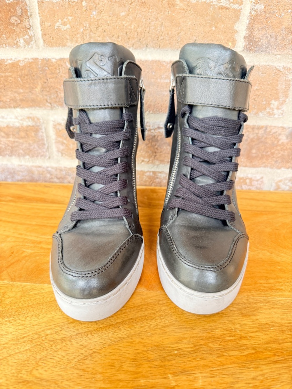 Ash Women's Bowie High-Top Sneakers - Black with White Soles